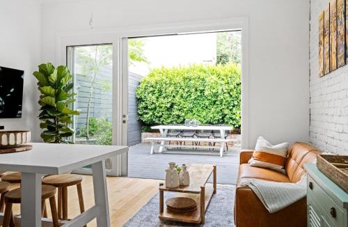 Fitzroy House | Heart of Fitzroy Designer Terrace with Courtyard