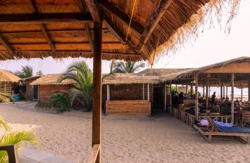 Benaulim Hotel | Blue Corner Beach Huts & Restaurant