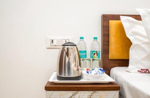 Sector 63 Hotel | Hotel Delhi 53 Near ISBT Kashmiri Gate