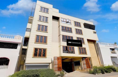 Vellore Hotel | Super Collection O Vellore Near CMC Hospital Formerly Geetha Residency