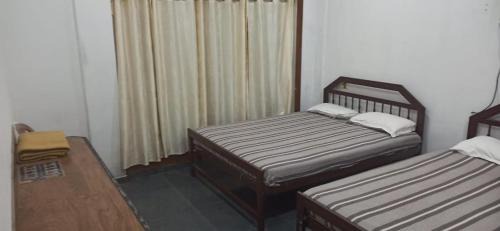 Ernakulam South Hotel | Ashtapadi tourist home