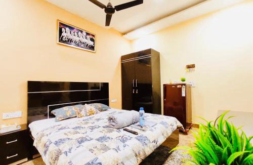 Phagwara Hotel | HOTEL CROWN ESTATE - Feel Comfort