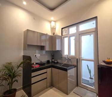 Jaipur Apartment | Yogqala Homestay 04