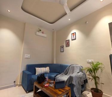 Jaipur Apartment | Yogqala Homestay 04