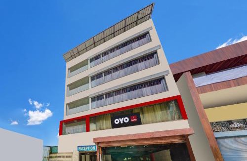Pitampura Hotel | Hotel O LS BANQUET & ROOMS