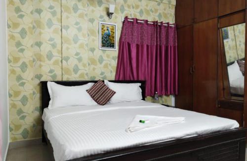 Thousand Lights West House | Adora Waves Service Apartment- Near Sankara Nethralaya Hospital