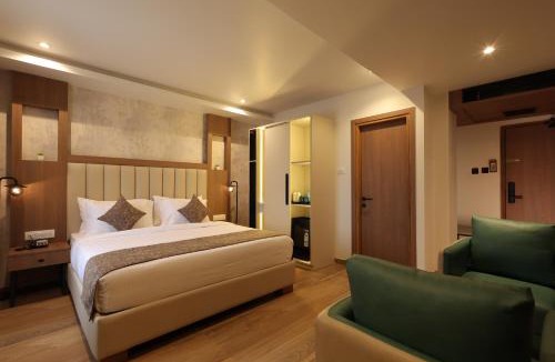 Kannur Hotel | Grand Plaza Inn by RAK Rooms, Kannur