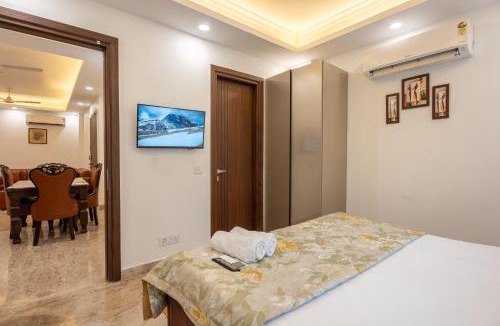 Saket Apartment | Fortune Home Service Apartment 3Bhk J-150 Near Max Hospital