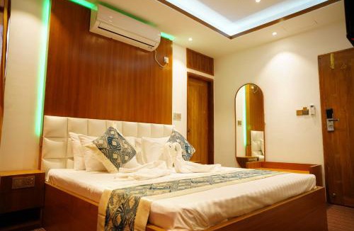 Gazipur District Hotel | Fiona Luxury Resort