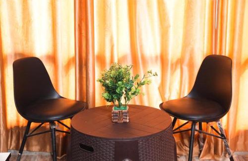 Sainik Farm Hotel | Hotel Silver Grand - IGNOU Road Saket