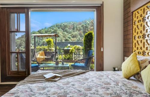 Kumarhatti Villa | ELIVAAS Signature Aaram Bagh Pet-friendly Villa With Views and Terrace Sit-Out
