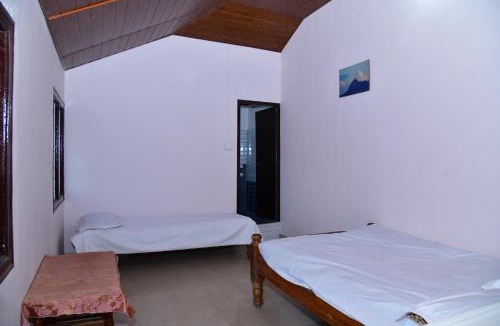 Mudigere House | SugarLeaf Homestay - Home Food & Near to Tourist Places