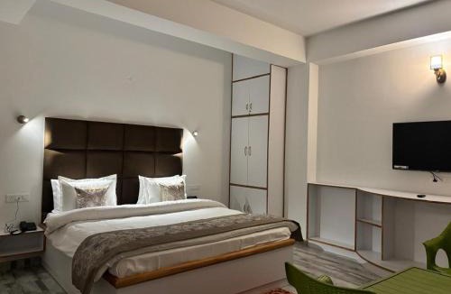 Mundaghat House | The Virasat Villa