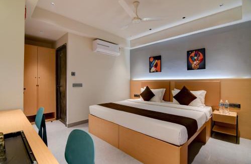 New Town Hotel | Eco Corporate Inn 3 By Carlton Suites
