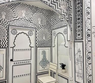 Panch Batti Bed & Breakfast | Lalluji Luxe