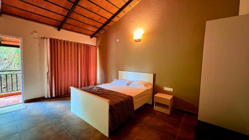 Virarajendrapet Resort | Paddy Creek Jungle Resort Coorg