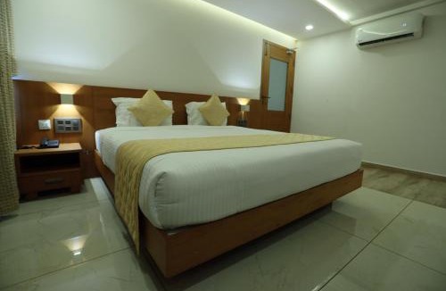 Edappal Hotel | Devalokam Edappal