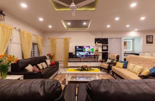 Wellington Villa | StayVista at Aashirwaad Villa