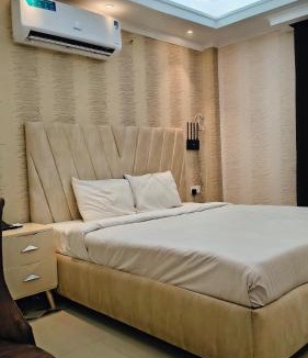 Uttara Hotel | Sea Shell Palace