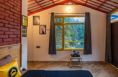 Mussoorie Hostel | The Hosteller Mussoorie By the Streamside, Kempty