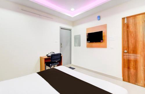 Manikonda Hotel | Super Townhouse Lanco Hills Gachibowli