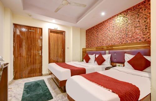 Karol Bagh Hotel | Hotel Coral Plaza - Near Connaught Place