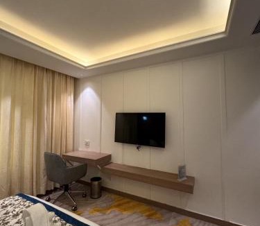 Meerut Hotel | One Farrer Hotels And Resorts