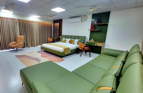 Dhaka Hotel | Crown Euro Inn Hotel and Resort