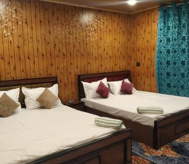 Dal Lake House | ABBA'S homestay
