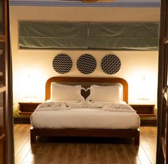 Baga Hotel | Casa Peacock