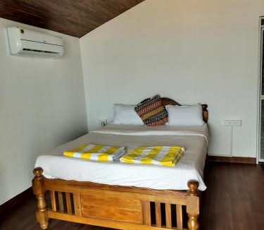 Agonda Resort | Omkar Beach Bungalow