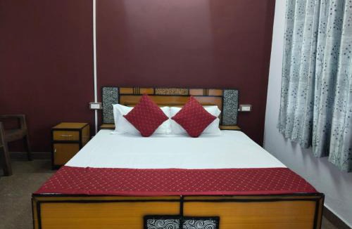 Gunehr Hostel | Trippy Stays Bir