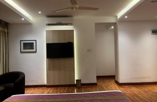 Rajshahi Hotel | Royal Raj Hotel