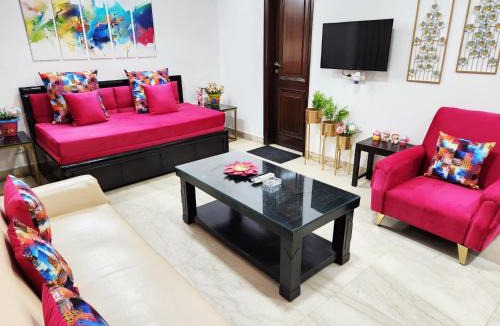 Greater Kailash Apartment | Air Purifier - Spacious 1BHK with 2 restrooms 5
