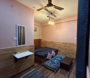 Kasol House | Kasolview Homestay and Peace Inn Cafe