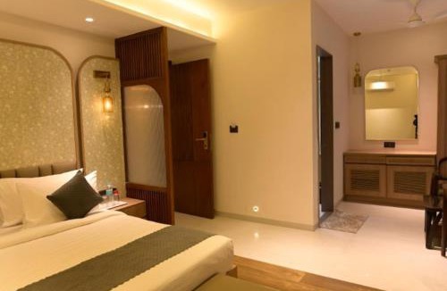 Maharana Pratap Nagar Hotel | Hotel Varshish Inn