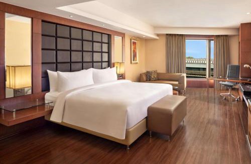 South West Hotel | Radisson Blu Plaza Delhi Airport