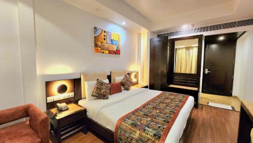 Paharganj Hotel | Hotel The Prime Balaji Deluxe, City Centre, With Free Airport Pickup