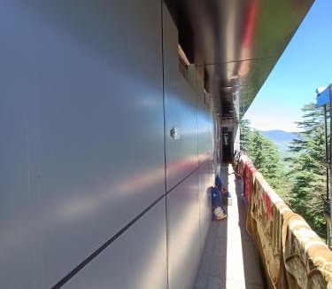 Dhanaulti House | Midway Resturant and Guest house, Dhanaulti