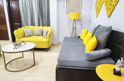 Greater Kailash Apartment | Air Purifier - Spacious 1BHK Suite with 2 baths 12