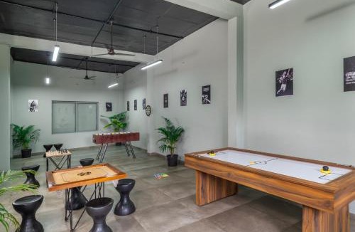 Civil Station Hotel | Nexstay Oshin Wayanad