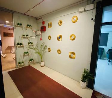 Kashmere Gate Hostel | Homestay at Kashmiri Gate Metro & Old Delhi Railway Station
