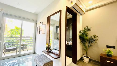 DLF Phase 3 Hotel | BluO Studio2 DLF Cybercity - Balcony, Gym TT, Lift