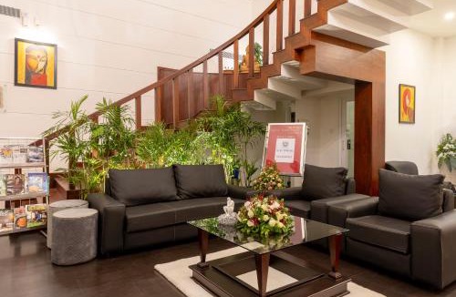 Muvattupuzha Hotel | Hotel Narendra Central