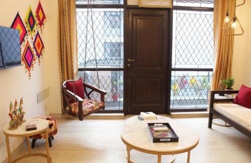 Greater Kailash Apartment | Air Purifier - Luxury Jacuzzi HotTub 1BHK Suite 11