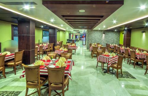 Palayam Hotel | Chirag Inn
