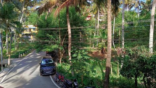 Kovalam House | Abhi's cafe avaduthura kovalam