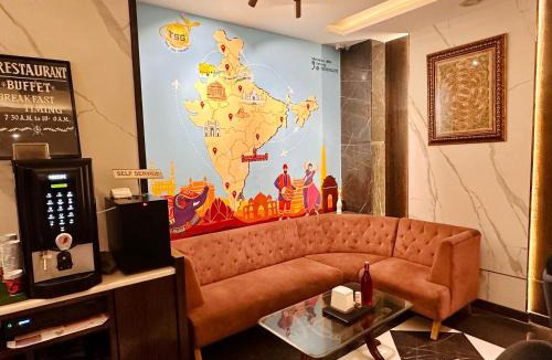 Paharganj Hotel | THE SINGH EMPIRE , Luxury collection Hotel