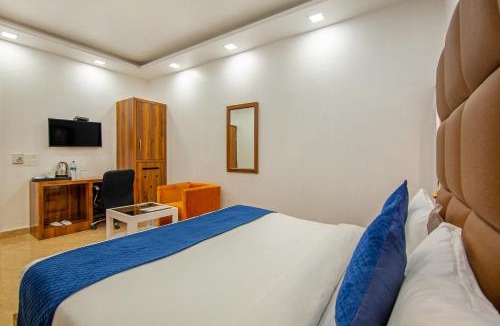 Karol Bagh Hotel | Hotel Rahul Palace By Golden Tree at Karol Bagh