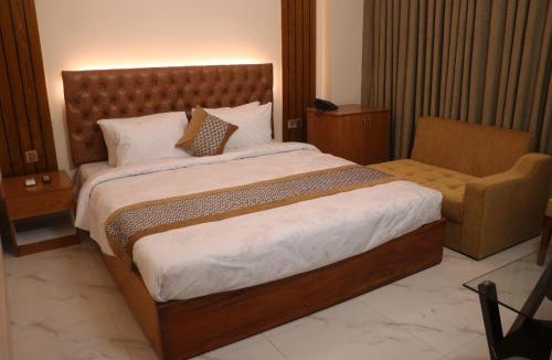 Chittagong Hotel | The Blue Moon Hotel